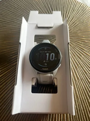 Garmin Forerunner 165 Music bike d'occasion — image 3 sur 3