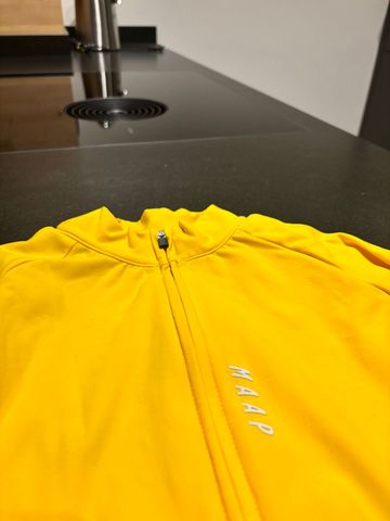 Used MAAP Training Jersey 2022 bike — image 2 of 6