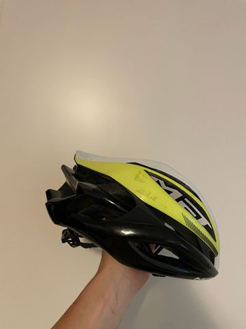 Used MET no bike — image 5 of 5
