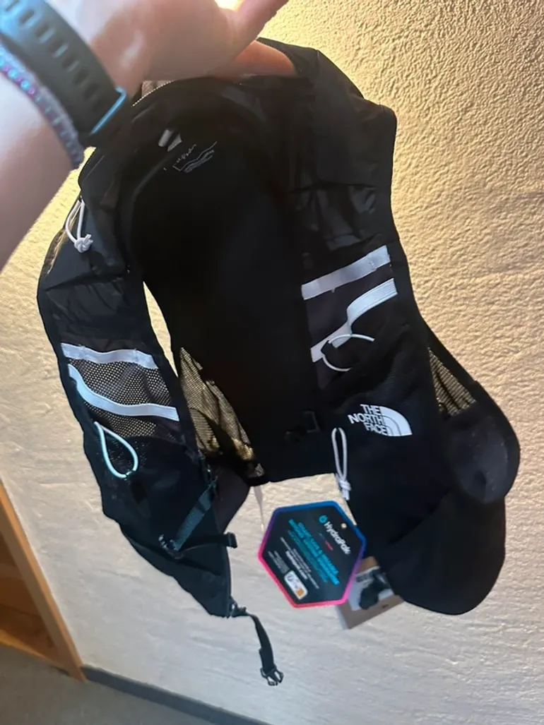 The North Face Trailrunning Laufweste 8 Liter bike usato — immagine 7 di 7
