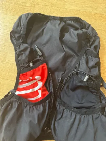 Gebrauchtes Compressport Trail Running Vest S bike — Bild 3 von 3