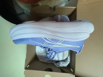 Tweedehands Asics Gel Nimbus 28 bike — afbeelding 5 van 5