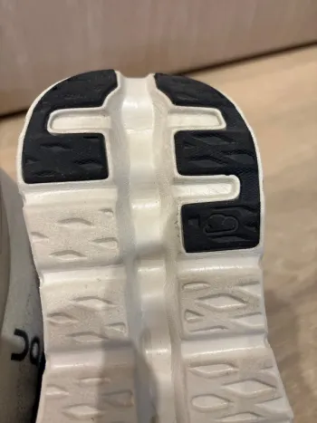 Tweedehands On Running Cloudtilt bike — afbeelding 10 van 15