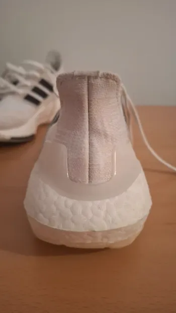 Adidas UltraBoost bike d'occasion — image 4 sur 11