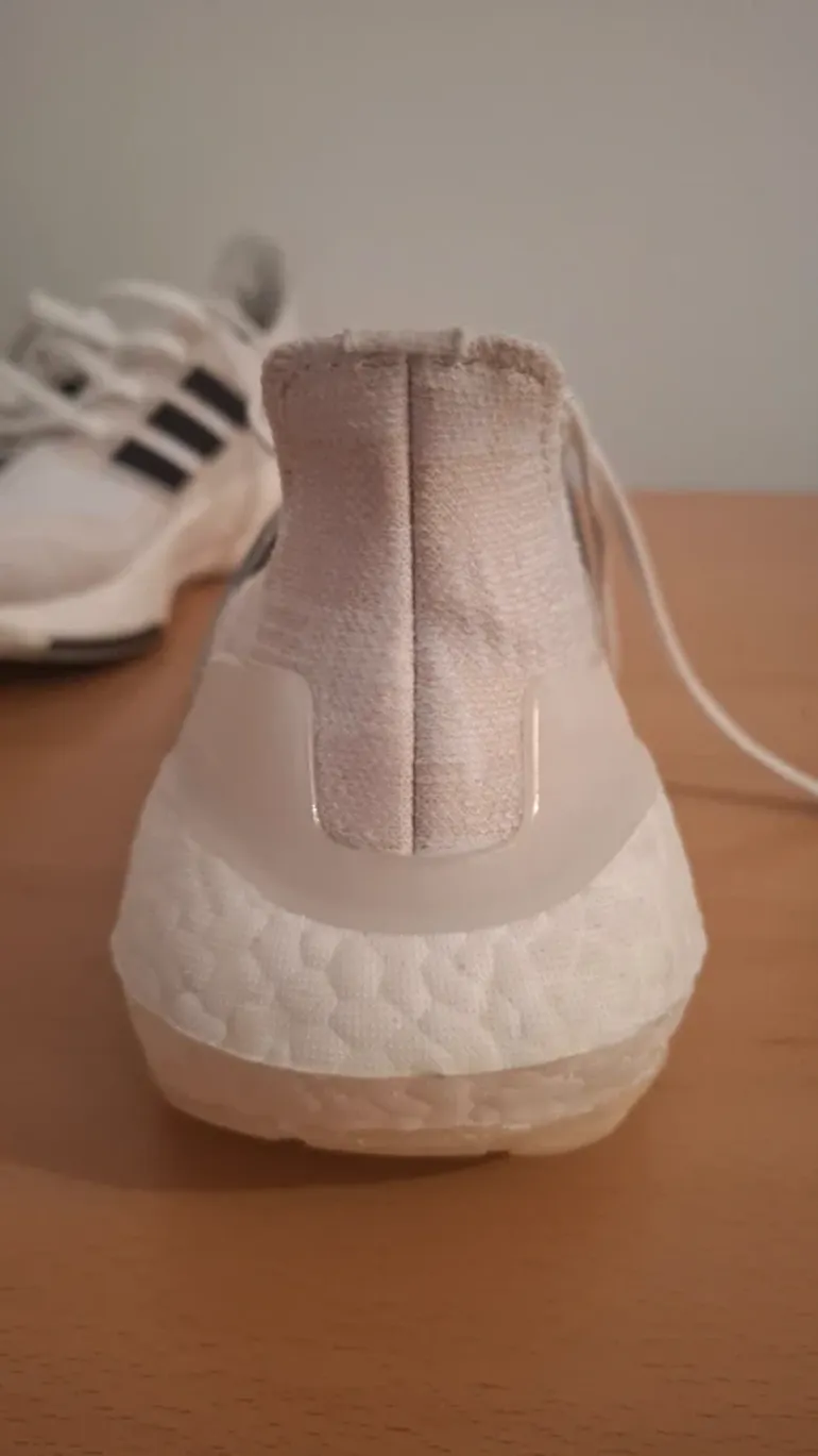 Adidas UltraBoost bike d'occasion — image 4 sur 11