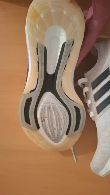 Adidas UltraBoost bike d'occasion — image 7 sur 11