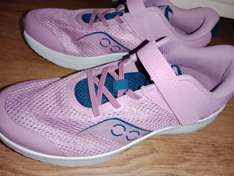 Saucony Running Shoes bike d'occasion — image 15 sur 15