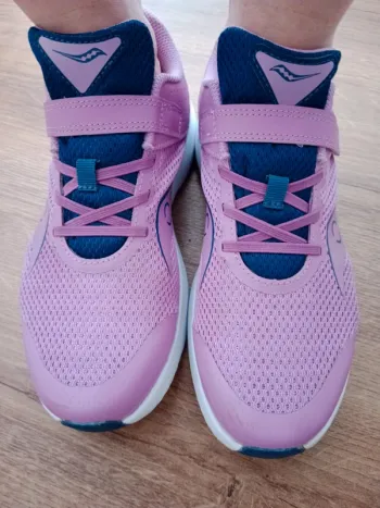Tweedehands Saucony Running Shoes bike