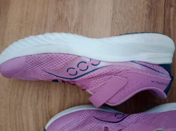 Saucony Running Shoes bike d'occasion — image 8 sur 15