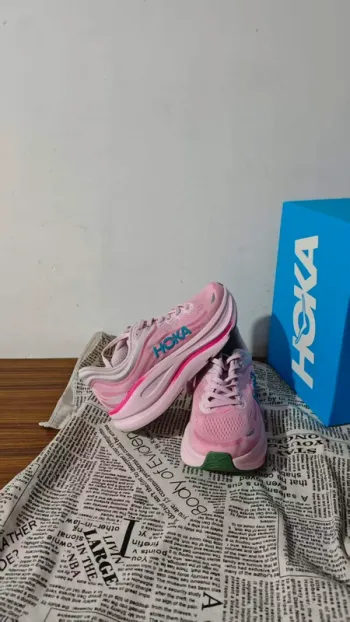 Hoka Bondi 9 bike d'occasion — image 3 sur 6