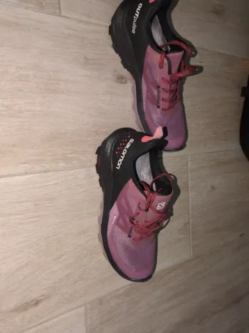 Salomon Trail Running Shoes bike d'occasion — image 6 sur 8