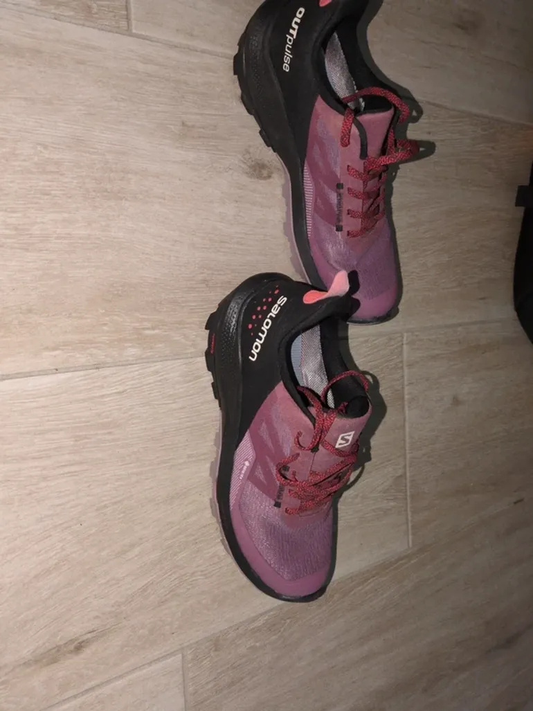 Salomon Trail Running Shoes bike d'occasion — image 6 sur 8