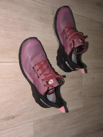 Salomon Trail Running Shoes bike d'occasion — image 2 sur 8