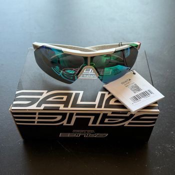 Brugt SALICE White ITA RW Green// NEW!! 50% OFF!! 2025 bike