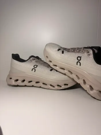 Used On Running On Cloud bike — image 11 of 15