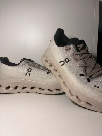 Used On Running On Cloud bike — image 10 of 15