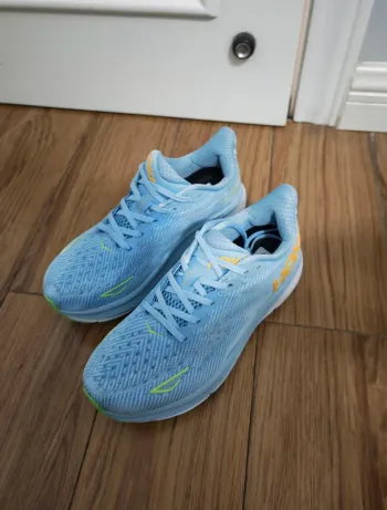Used Hoka Light blue taille 38 bike — image 3 of 4