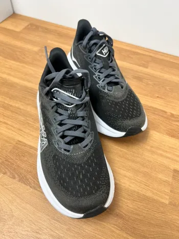 Tweedehands Hoka Mach 6 bike
