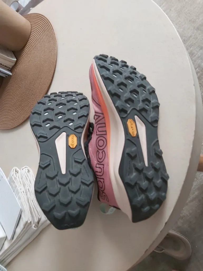 Używany Saucony Peregrine 16 bike — zdjęcie 7 z 8