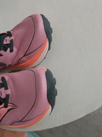 Używany Saucony Peregrine 16 bike — zdjęcie 6 z 8