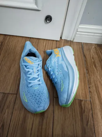 Gebrauchtes Hoka Shoes Light blue size 40 bike