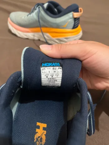 Použité Hoka W Bondi 7 bike — obrázek 2 z 3