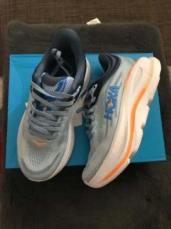 Używany Hoka Shoes 38 bike