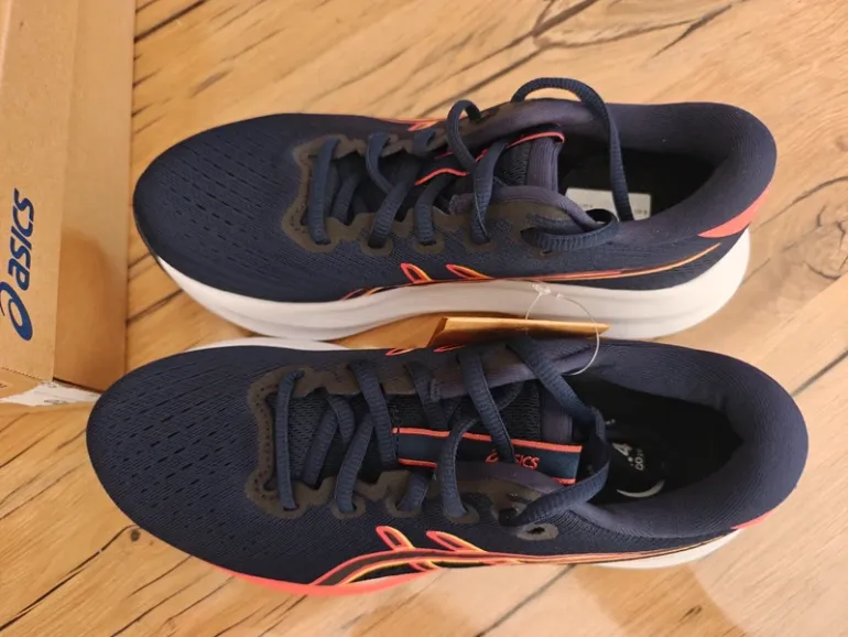 Używany Asics Gel-Excite 11 bike — zdjęcie 4 z 6