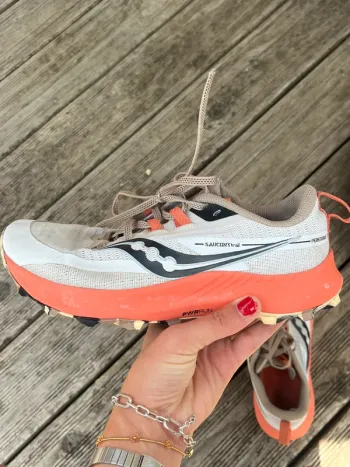 Used Saucony Peregrine 13 bike — image 3 of 5