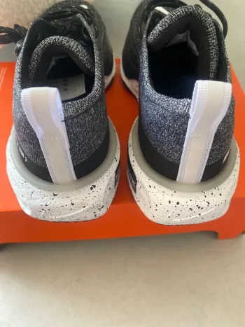 Used Nike Invincible Run FK3 bike — image 4 of 8