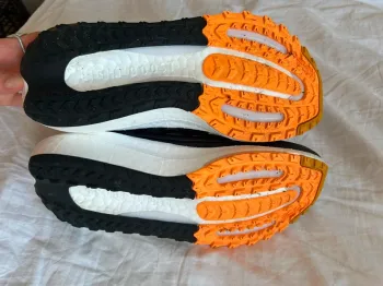 Używany Adidas Ultraboost Light Cold.RDY bike — zdjęcie 5 z 7