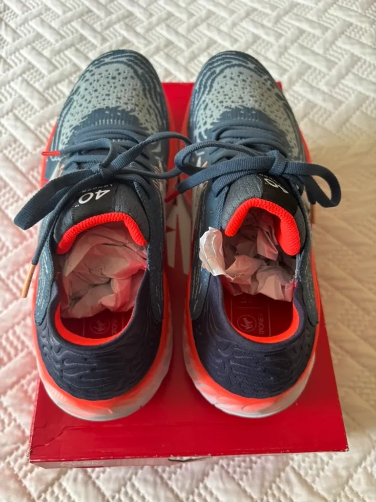 Używany New Balance Fresh Foam London Marathon Edition 2020 bike — zdjęcie 5 z 14