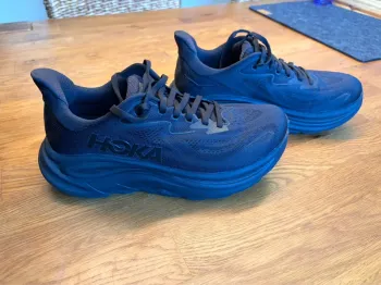 Used Hoka Clifton 9 bike — image 2 of 9