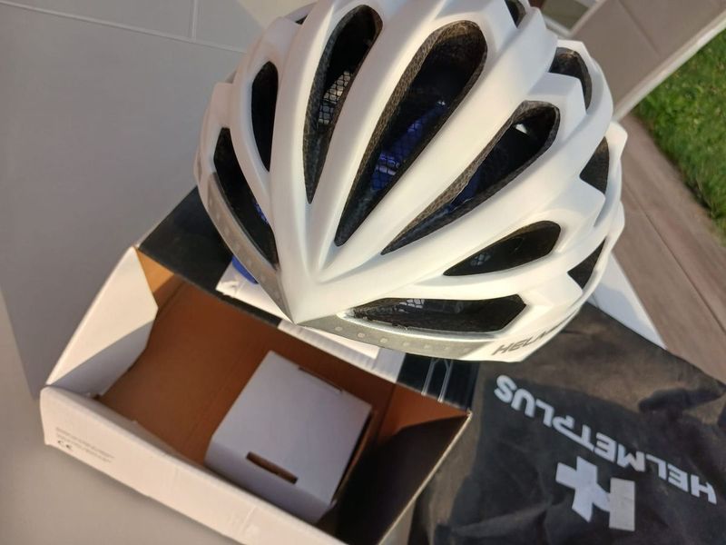 helmet+ CRONOS 2026 Cycling Accessories de segunda mano