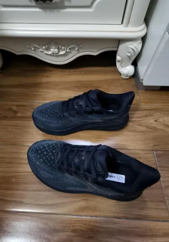 Used Hoka Shoes Black size 38 bike — image 2 of 4