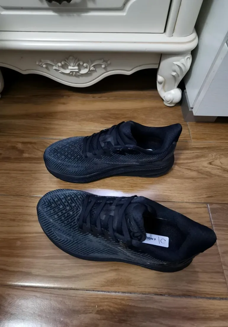 Used Hoka Shoes Black size 38 bike — image 2 of 4