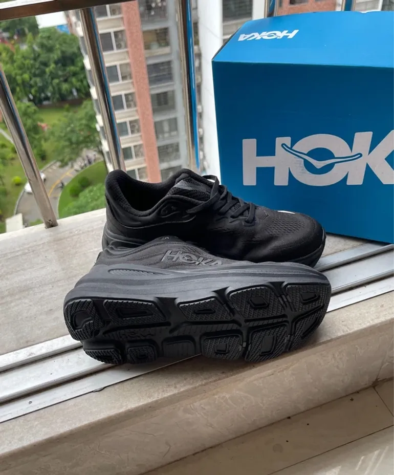 Used Hoka Chaussure taille 42 bike — image 7 of 7