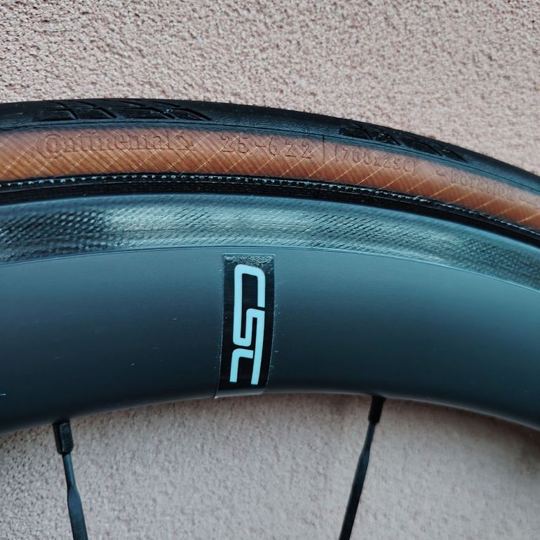 Brugt CSC Full Carbon Front Wheel 2026 bike — billede 3 af 7