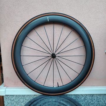 Used CSC Full Carbon Front Wheel 2026 bike — image 5 of 7
