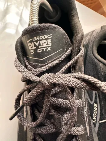 Used Standard Divide 5 GTX bike — image 5 of 15