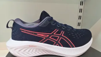 Used Asics Gel Excite 10 bike