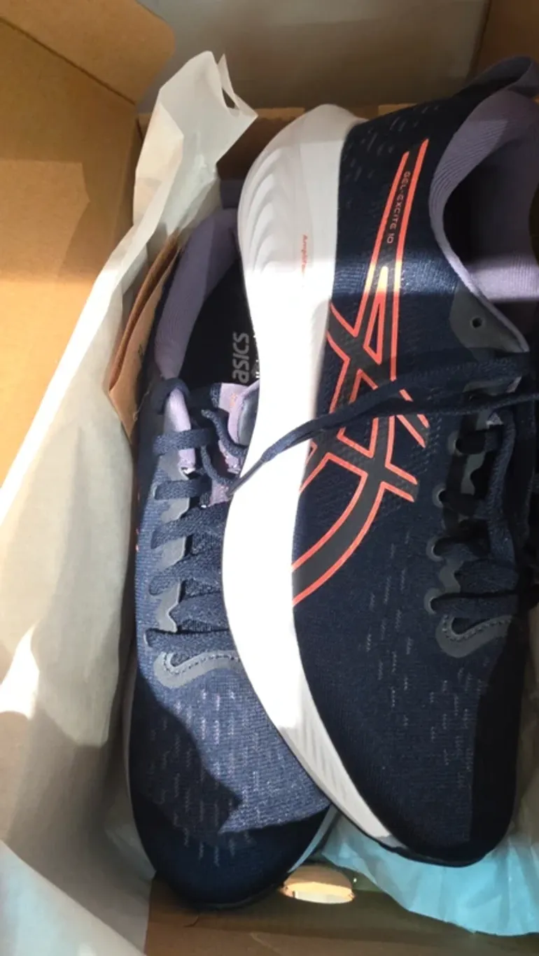 Used Asics Gel Excite 10 bike — image 2 of 5