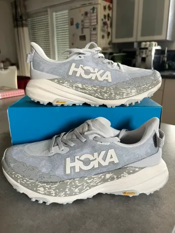 Used Hoka Speedgoat 6 bike
