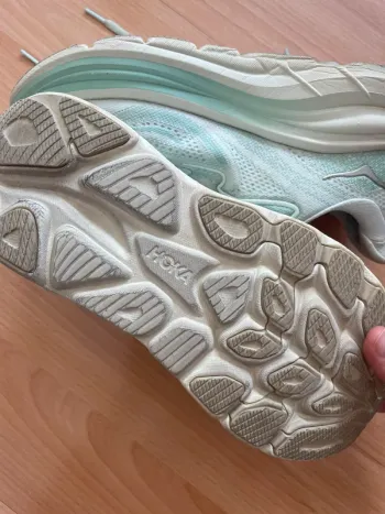 Hoka Clifton 10 bike usato — immagine 2 di 6