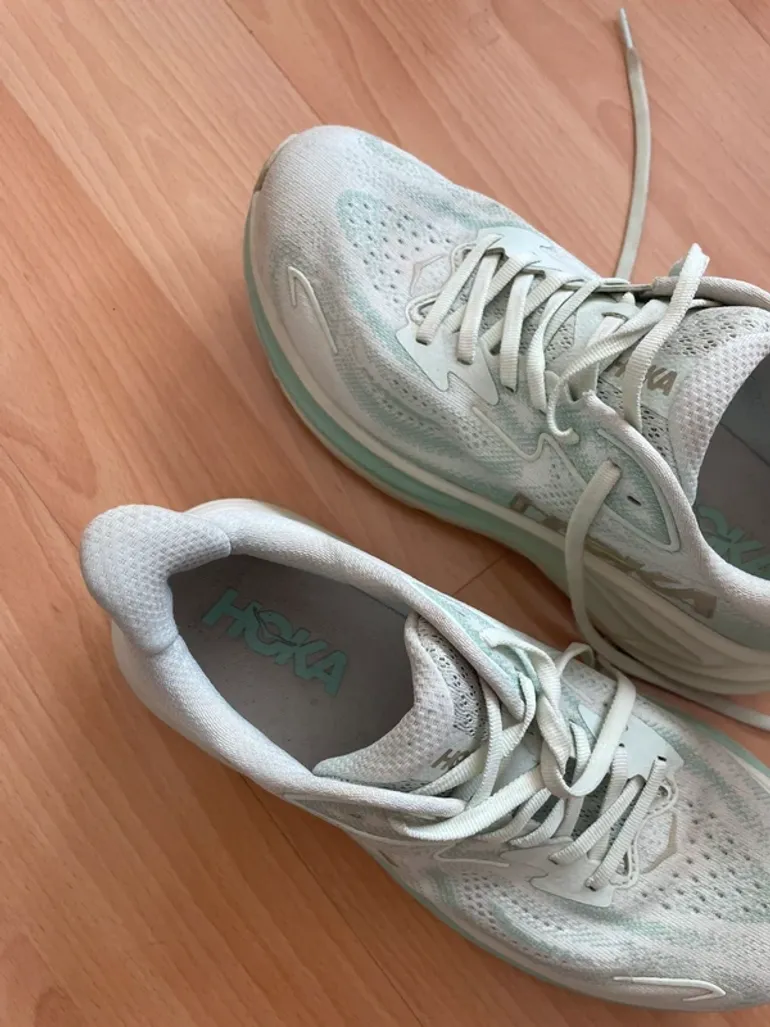 Hoka Clifton 10 bike usato — immagine 6 di 6