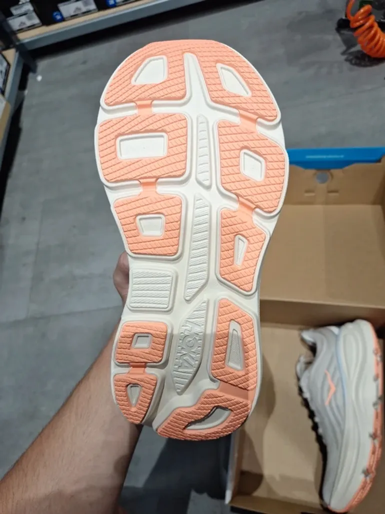 Used Hoka Bondi 9 bike — image 7 of 16
