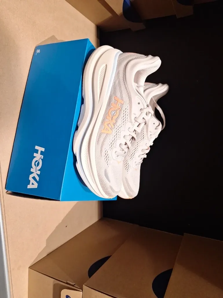 Used Hoka Bondi 9 bike — image 9 of 16