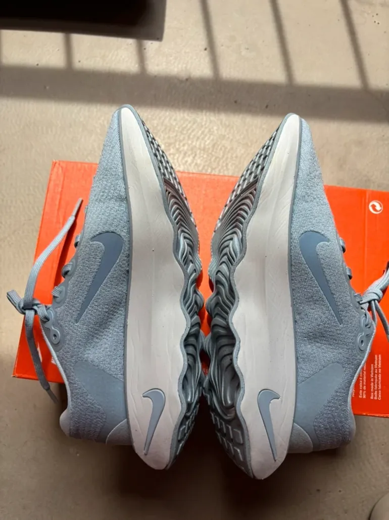 Used Nike Motiva bike — image 3 of 6