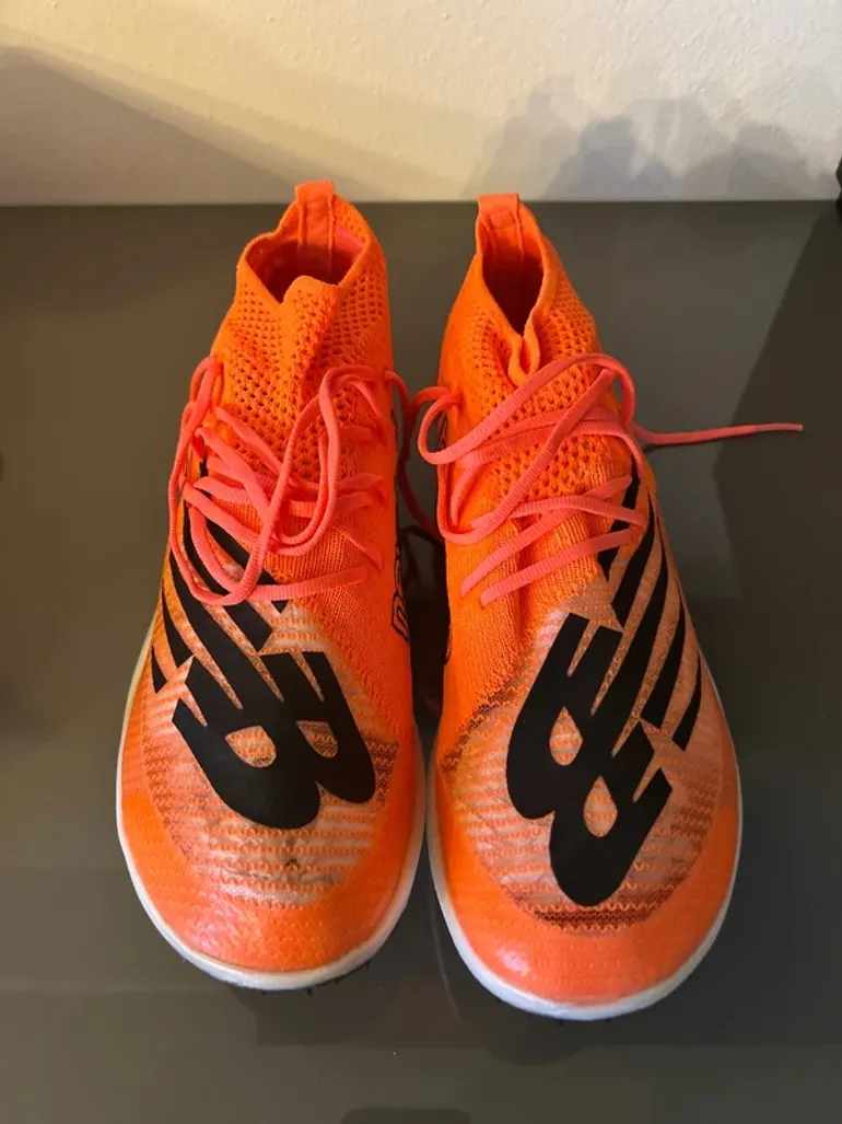 Used New Balance Fuelcell MD X bike — image 3 of 5