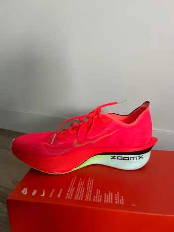 Použité Orange ZoomX Vaporfly Next%4 bike — obrázek 3 z 9